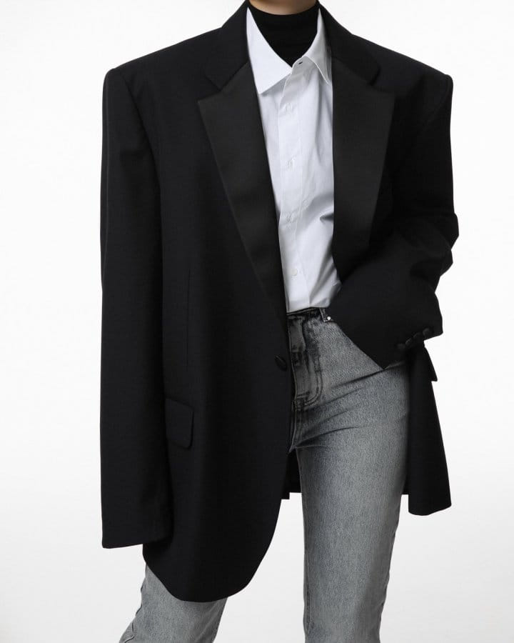 Paper Moon - Korean Women Fashion - #momslook - Oversized Silky Lapel Single Tuxedo Blazer  - 5