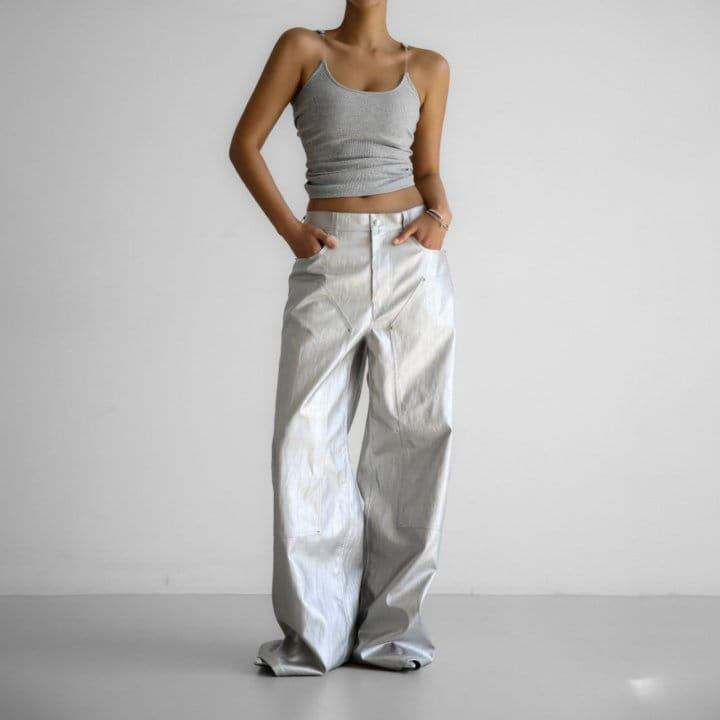 Paper Moon - Korean Women Fashion - #womensfashion - Vivid Vegan L Carpenter Trousers - 4