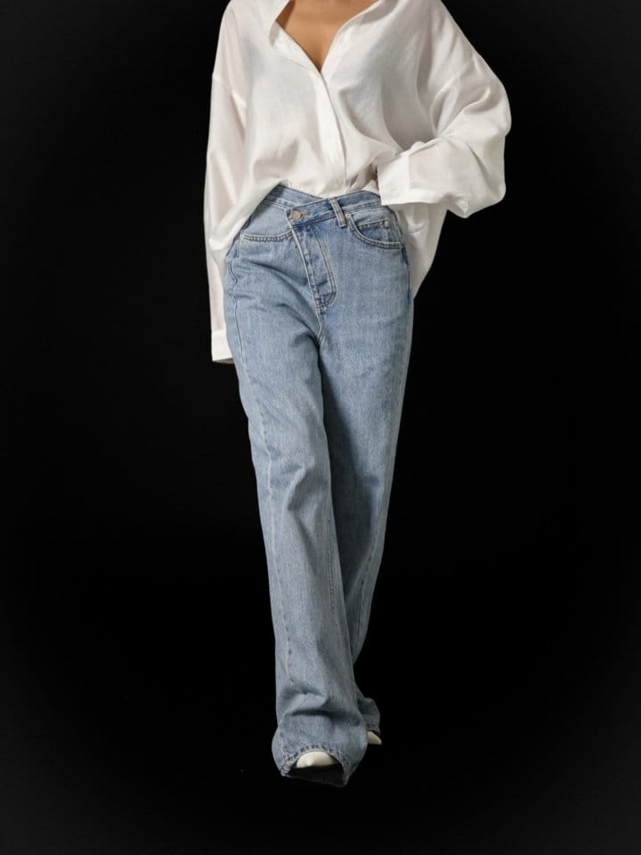 Paper Moon - Korean Women Fashion - #womensfashion - Wrap Button Fly Straight Denim Jeans - 4
