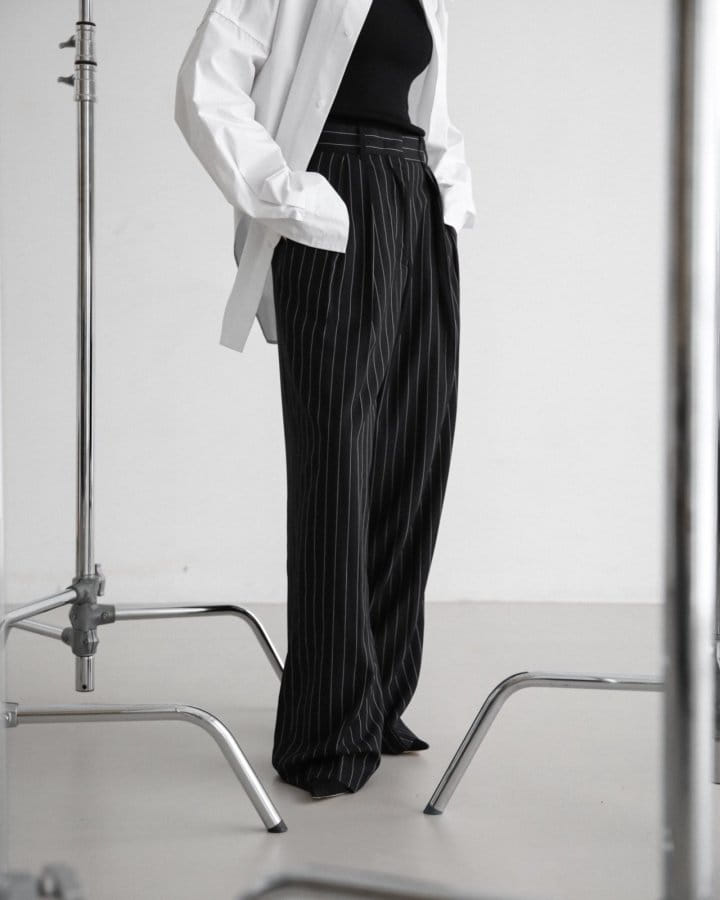 Paper Moon - Korean Women Fashion - #restrostyle - Wide Pin Stripe Set Up Suit Pleated Trousers  - 2