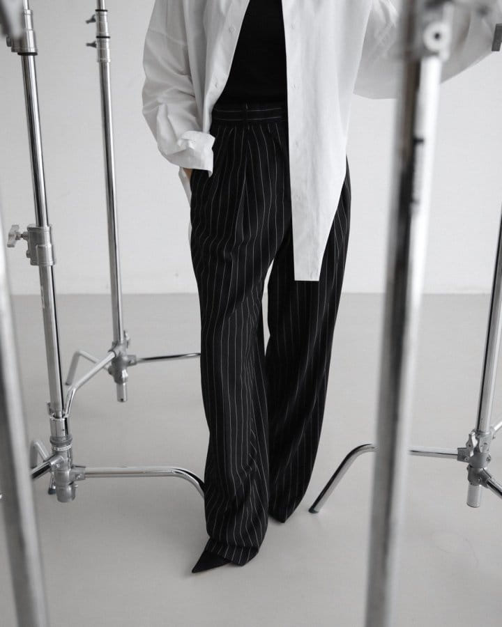 Paper Moon - Korean Women Fashion - #romanticstyle - Wide Pin Stripe Set Up Suit Pleated Trousers  - 3