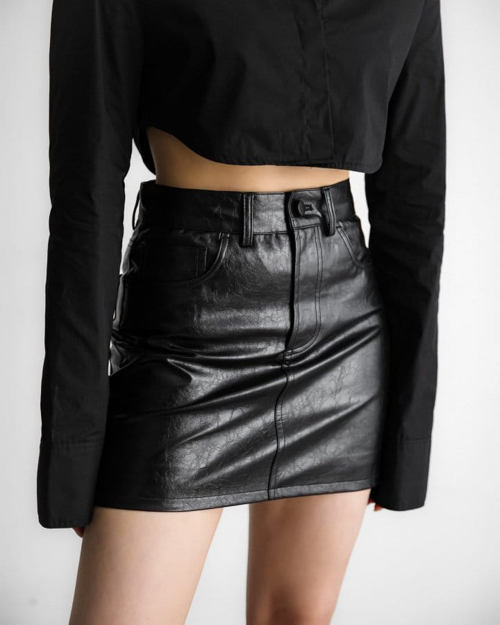 Paper Moon - Korean Women Fashion - #thelittlethings - Denim Button Detail Vegan L Mini Skirt - 3
