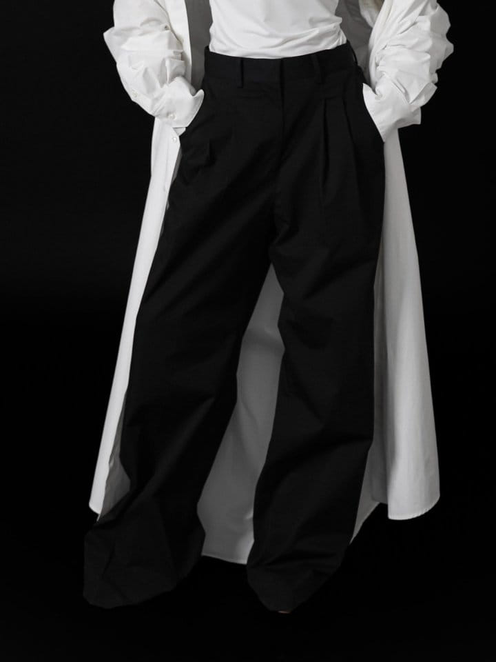 Paper Moon - Korean Women Fashion - #womensfashion - C Two Pin Tuck Wide Trousers - 2