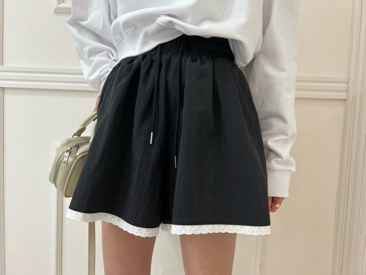 Pearls room - Korean Women Fashion - #momslook - Lace Shorts - 4