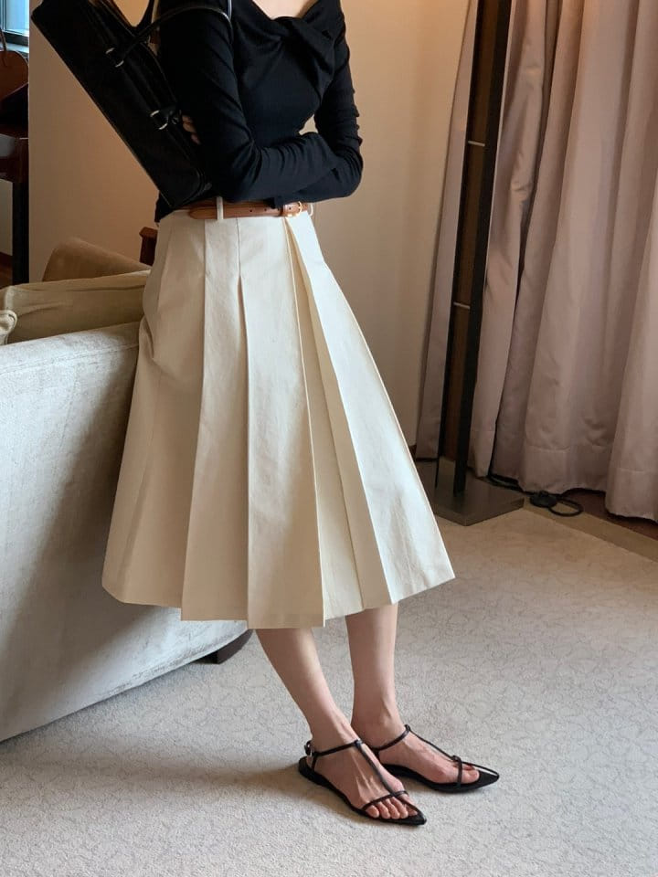 Rumiru - Korean Women Fashion - #womensfashion - Pleats Skirt