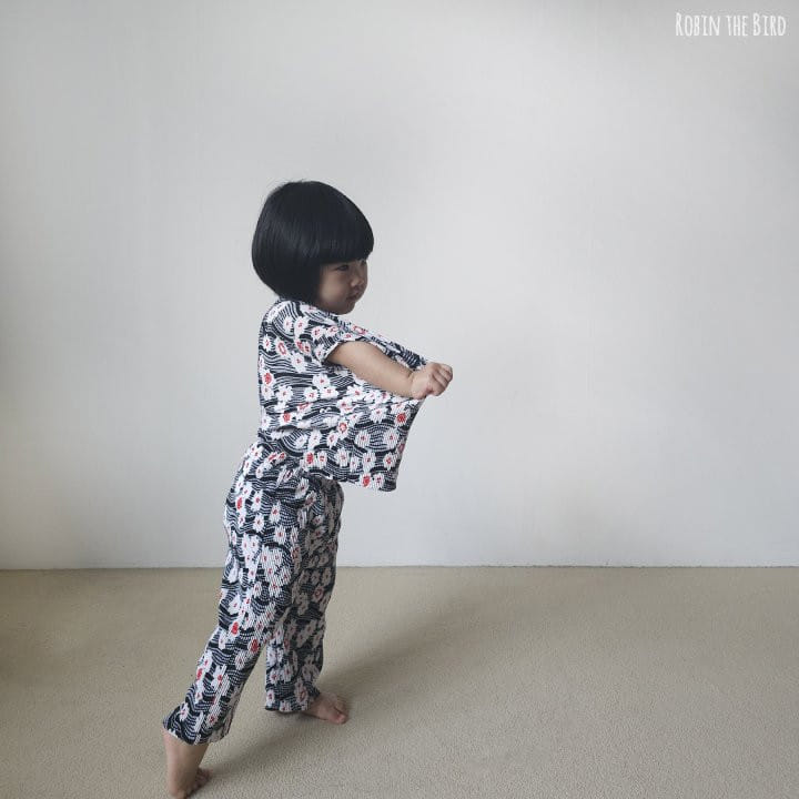 Saerobin - Korean Children Fashion - #childrensboutique - Pleats Wrinkle Sleeveless Tee - 4