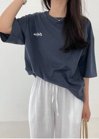 Sienne - Korean Women Fashion - #momslook - Holly Box Short Sleeve Tee - 8