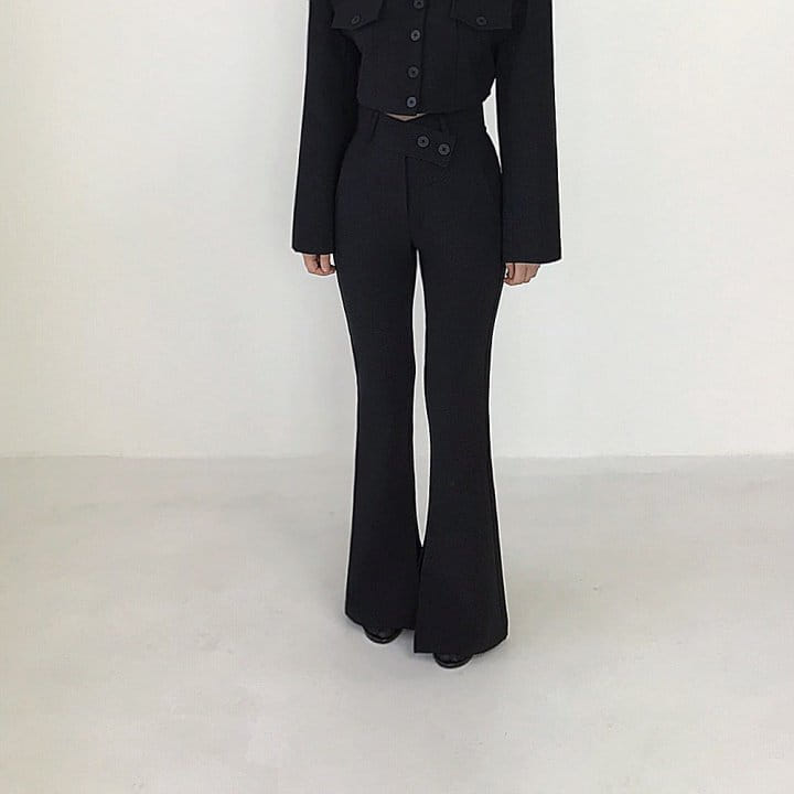 Twomoon - Korean Women Fashion - #womensfashion - Lucys Crop Jacket - 4