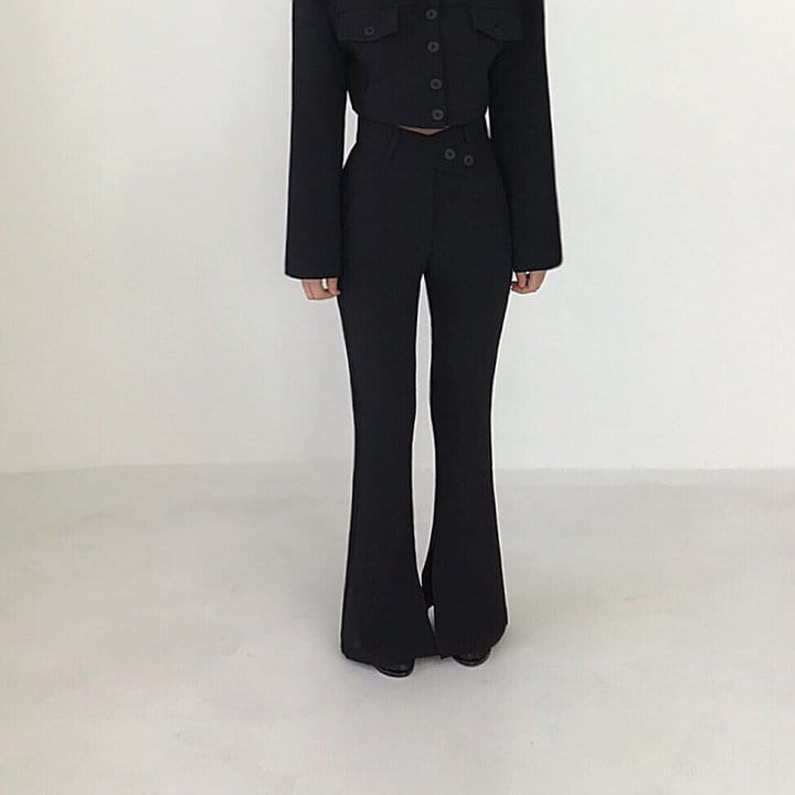 Twomoon - Korean Women Fashion - #womensfashion - Lucys Crop Jacket - 3