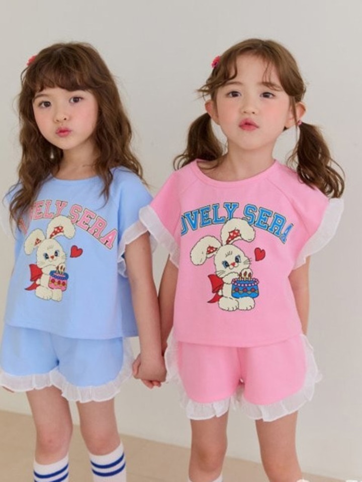 Logo Rabbit Frill Top Bottom Set Logo Rabbit Frill Top Bottom Set