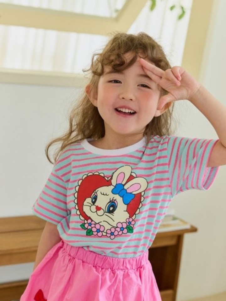 Heart ST Short Sleeve Tee Heart ST Short Sleeve Tee
