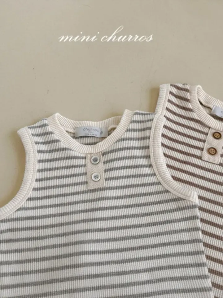 St Waffle Button Tee St Waffle Button Tee