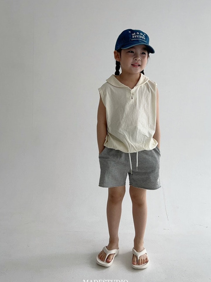 Sera Tee