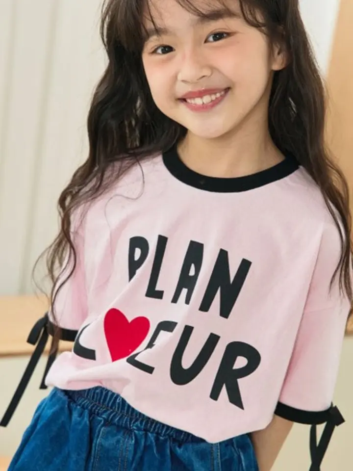 Heart Ribbon Tee