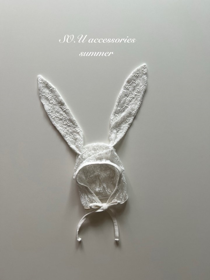 Rabbit Lace Bonnet Rabbit Lace Bonnet