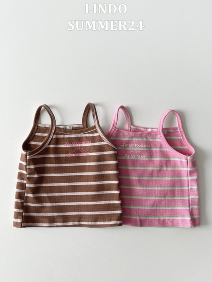 Strawberry Choco Waffle Sleeveless Tee Strawberry Choco Waffle Sleeveless Tee