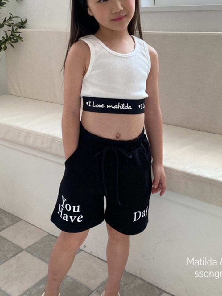 Day Shorts Day Shorts