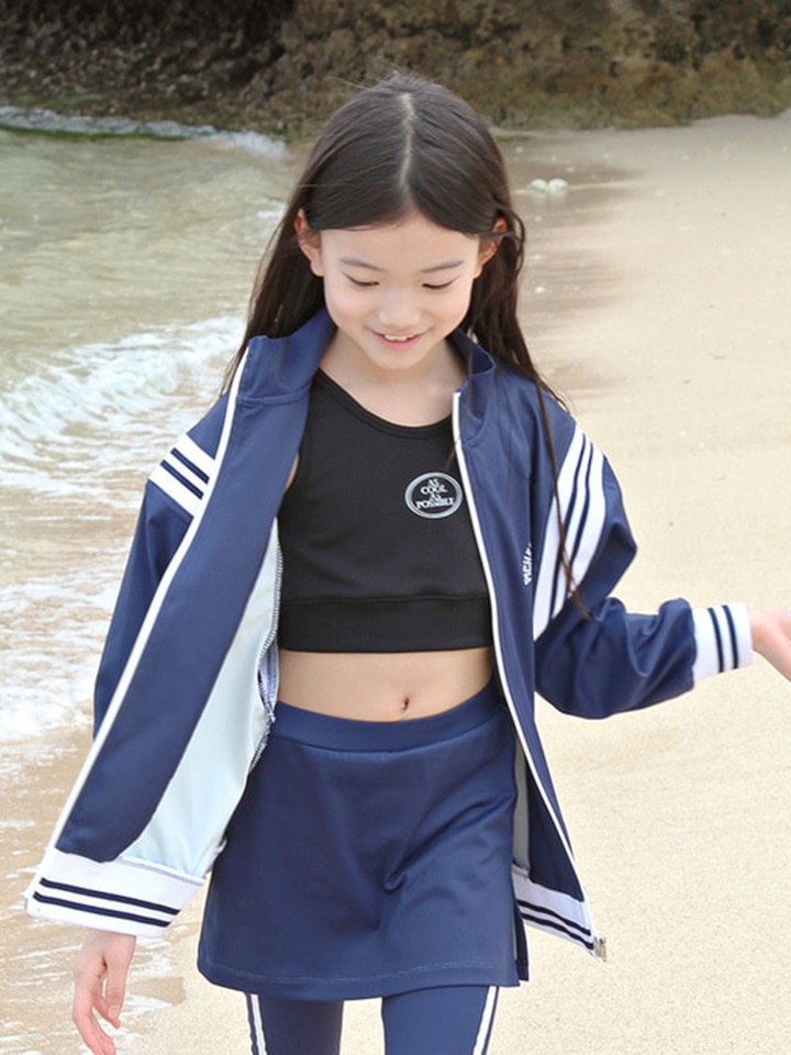Loose Fit Water Jacket