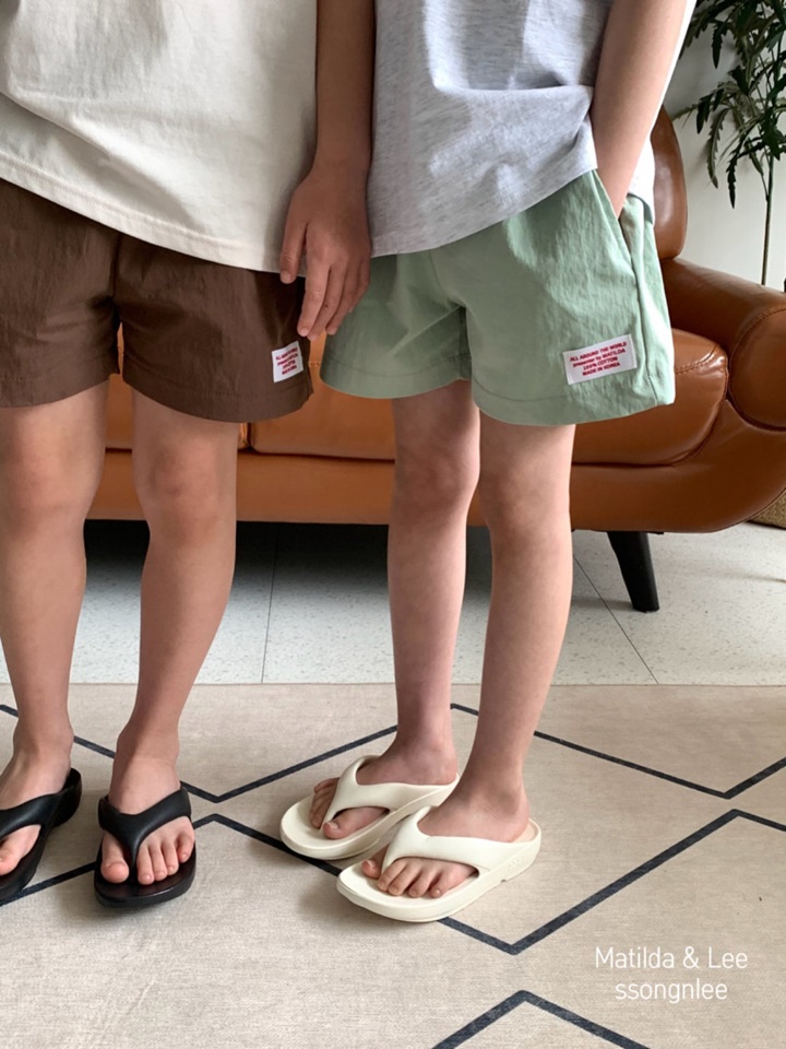 Label Shorts