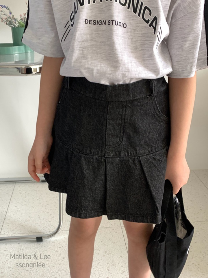 Wrinkle Denim Skirt