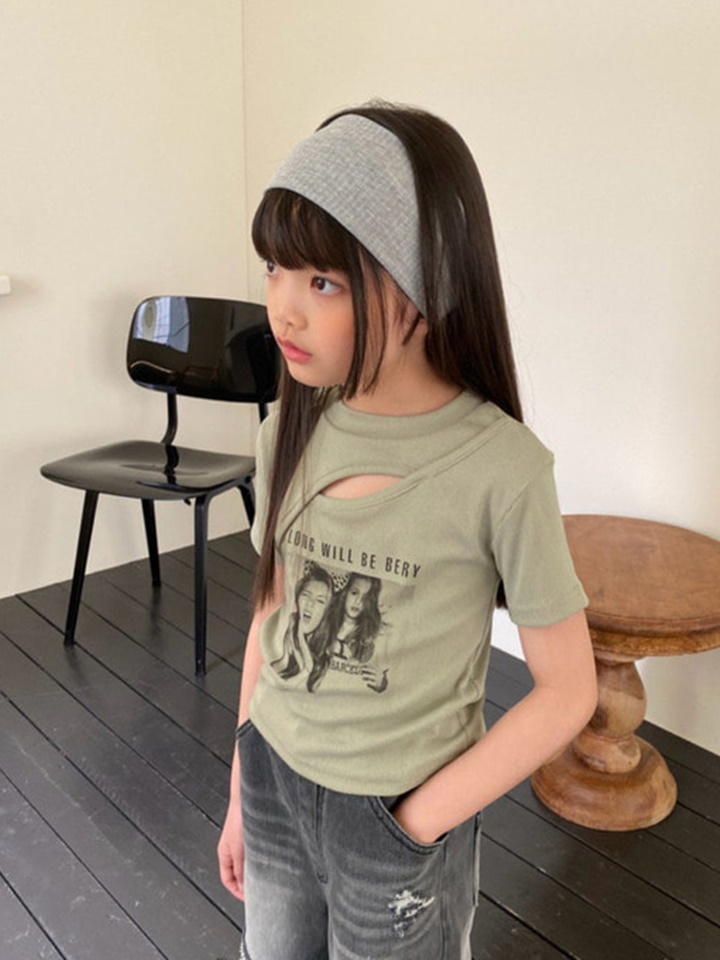 Unbalance Slit Tee Unbalance Slit Tee