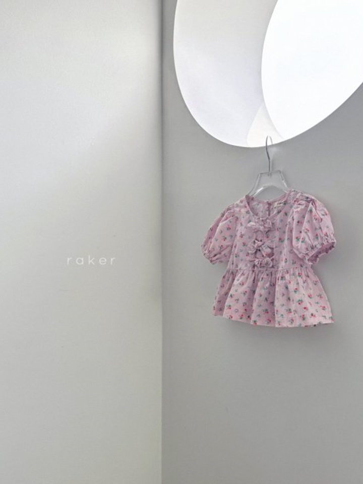 Any Ribbon Pink Flower Blouse Any Ribbon Pink Flower Blouse