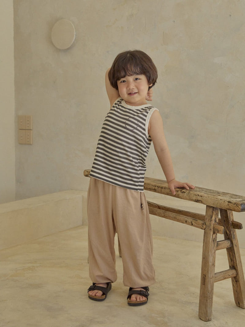 A-Market - Korean Children Fashion - #childofig - Circle A Sleeveless Tee - 3