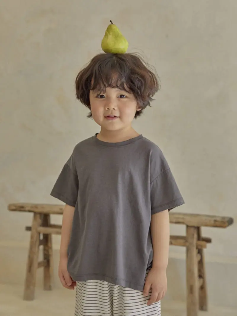 A-Market - Korean Children Fashion - #discoveringself - Unbalance Slit Tee - 11