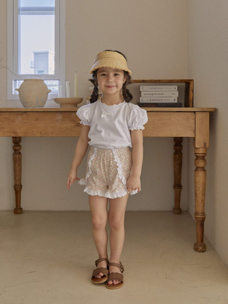 A-Market - Korean Children Fashion - #stylishchildhood - Flower Frill Pants - 9