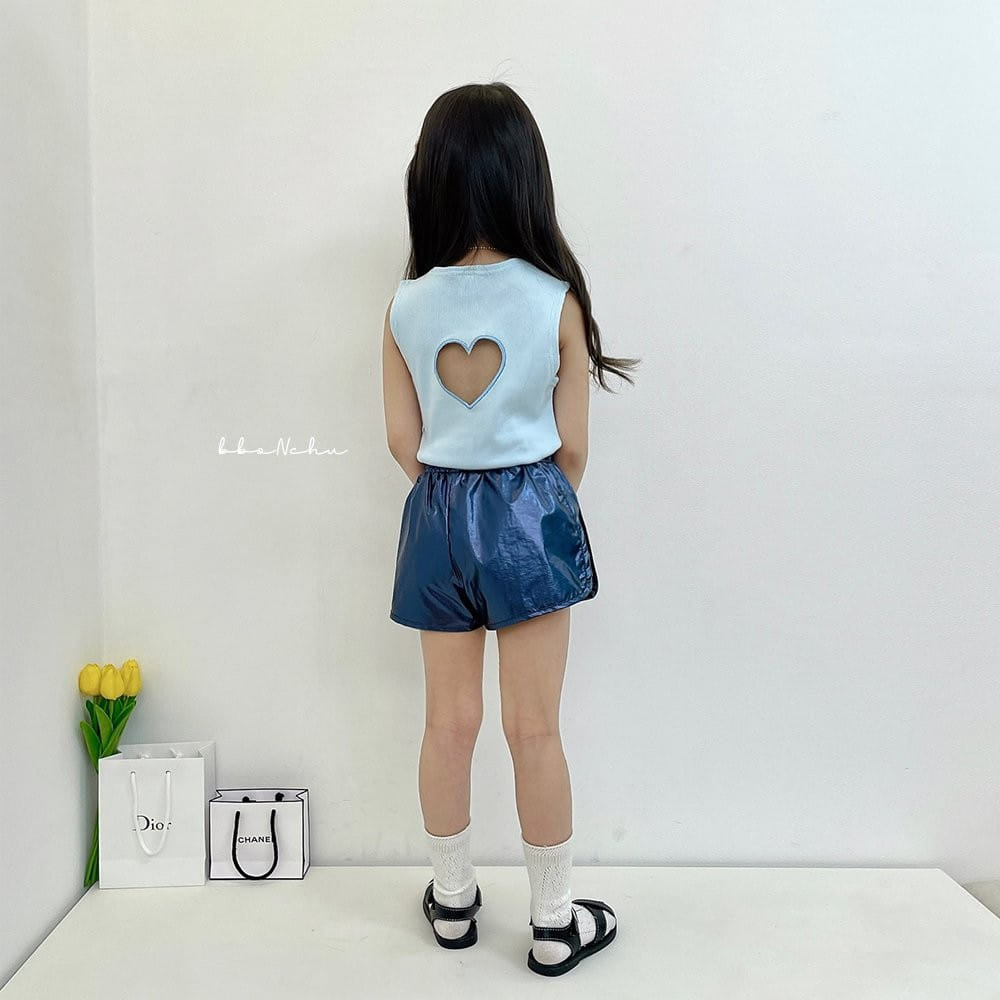 Bbonchu - Korean Children Fashion - #Kfashion4kids - Heart Punching Sleeveless Tee - 2