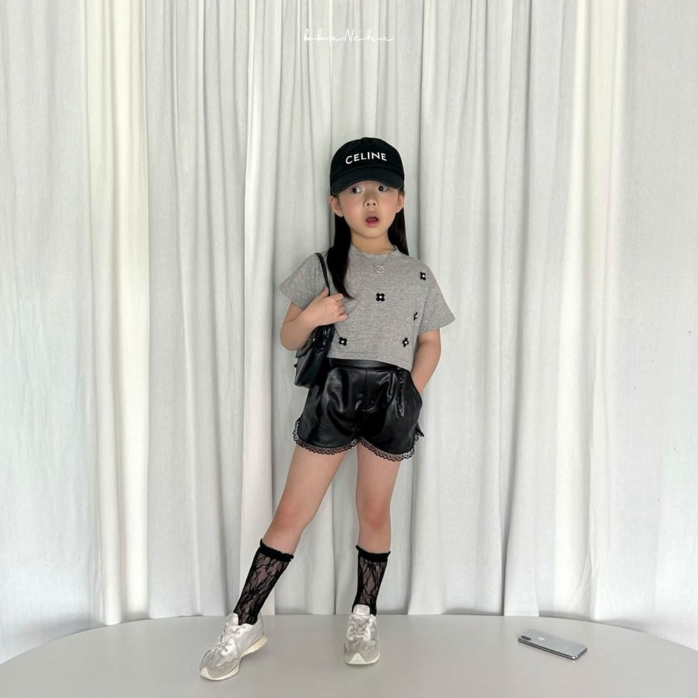 Bbonchu - Korean Children Fashion - #designkidswear - Pearl Flower Tee - 9