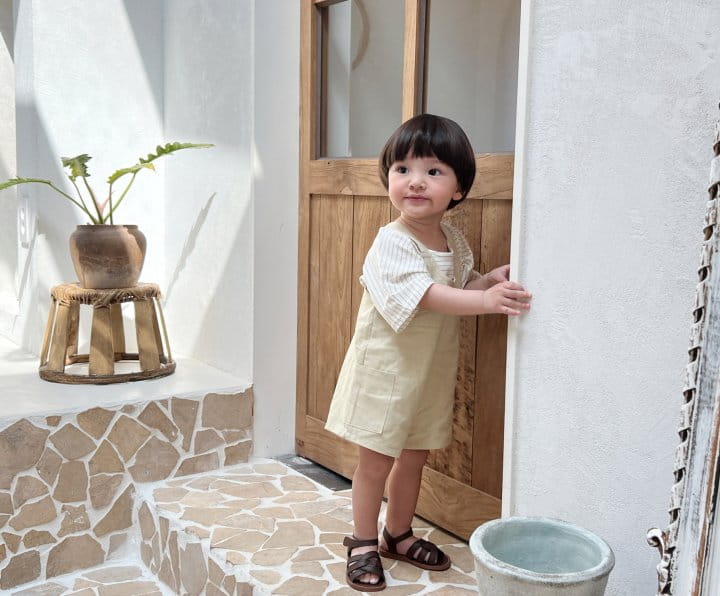 Bebe Nine - Korean Baby Fashion - #babygirlfashion - Woodie Dungarees Shorts - 5