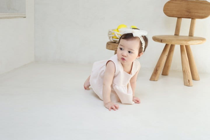 Bebe Nine - Korean Baby Fashion - #smilingbaby - Clemen Top Bottom Set - 10