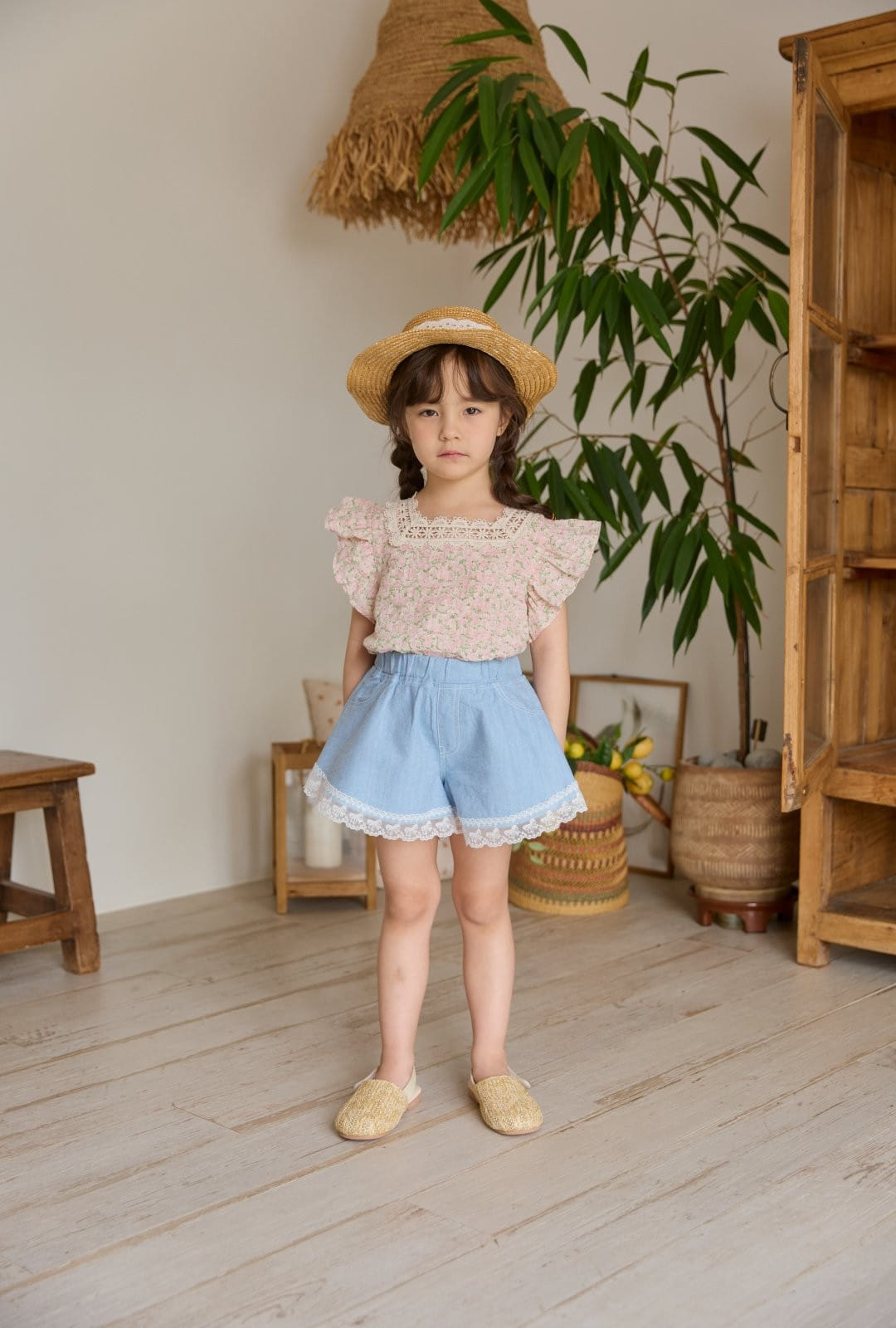 Coco Rabbit - Korean Children Fashion - #kidsstore - Flower Frill Square Blouse - 2