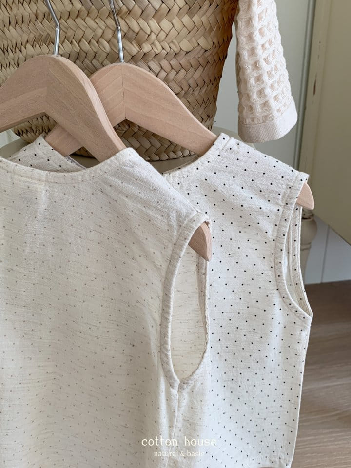 Cotton House - Korean Children Fashion - #stylishchildhood - Dot Back Slit Blouse - 4
