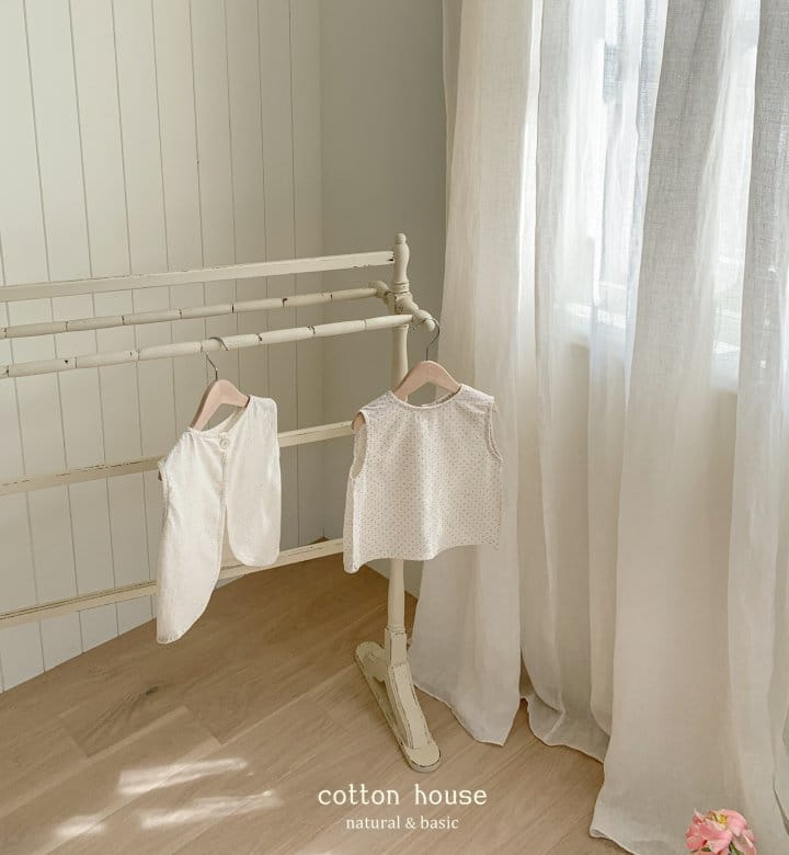 Cotton House - Korean Children Fashion - #designkidswear - Dot Back Slit Blouse - 6