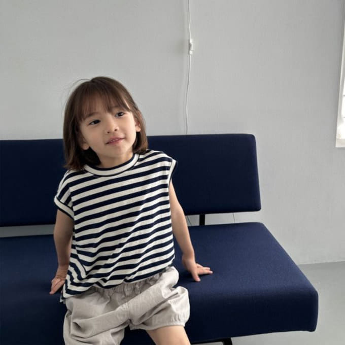 Digreen - Korean Children Fashion - #childrensboutique - ST Point Sleevless Tee