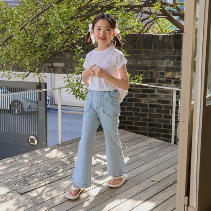 Ellymolly - Korean Children Fashion - #Kfashion4kids - Angle Pocket Boots Cut Pants