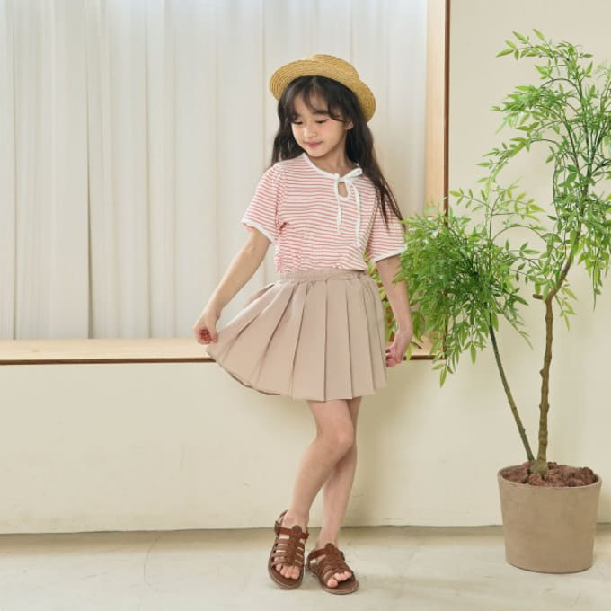 Erin J - Korean Children Fashion - #magicofchildhood - Pleats Skirt
