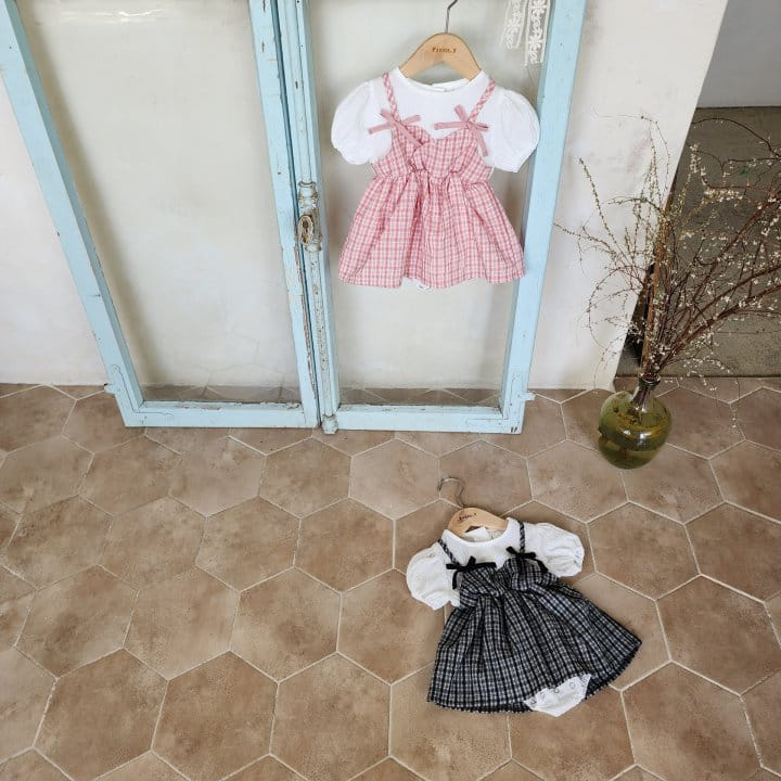 From J - Korean Baby Fashion - #babyboutiqueclothing - Check Ribbon Body Suit - 8