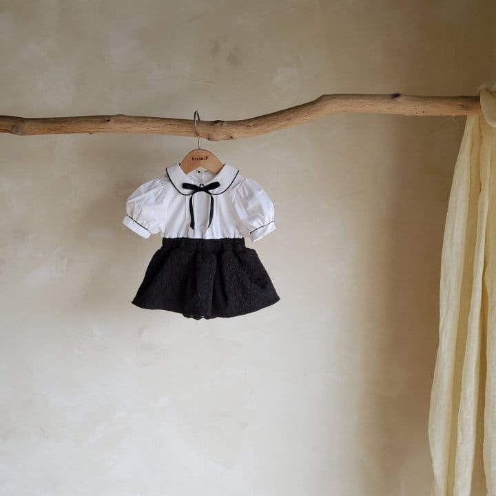 From J - Korean Baby Fashion - #babyfever - Short Sleeve Pintuck Body Suit - 2