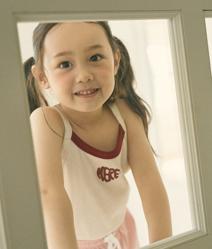Here I Am - Korean Children Fashion - #littlefashionista - Heart Sleeveless Tee - 3
