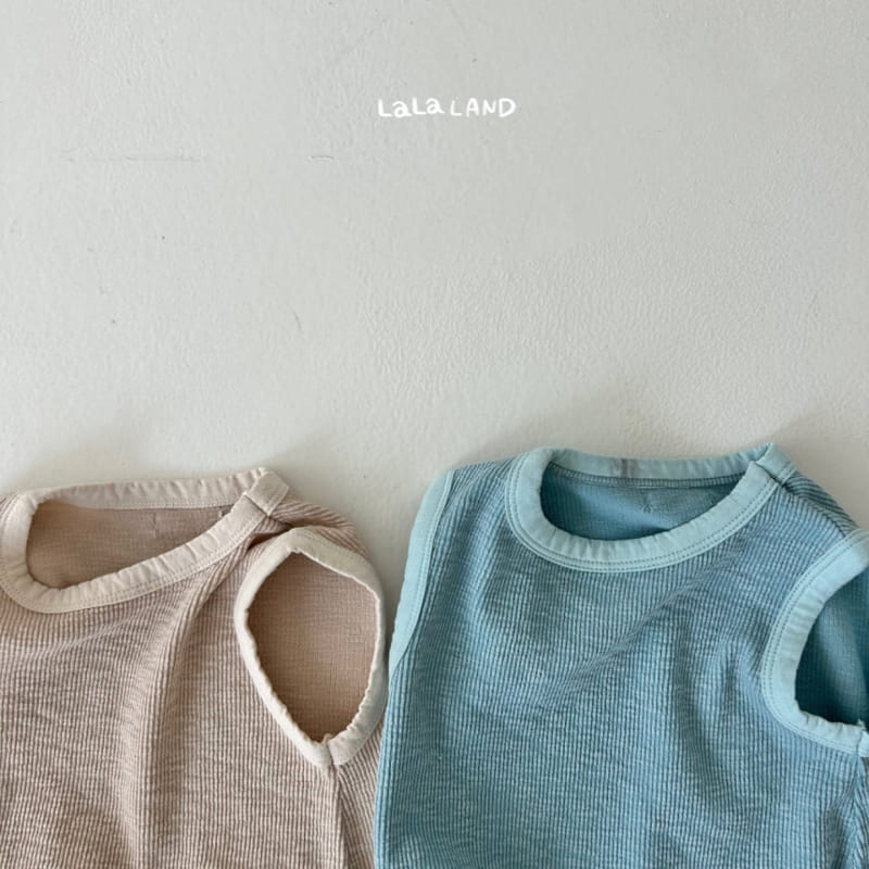 Lalaland - Korean Baby Fashion - #onlinebabyboutique - Bebe Rib Piping Body Suit - 4