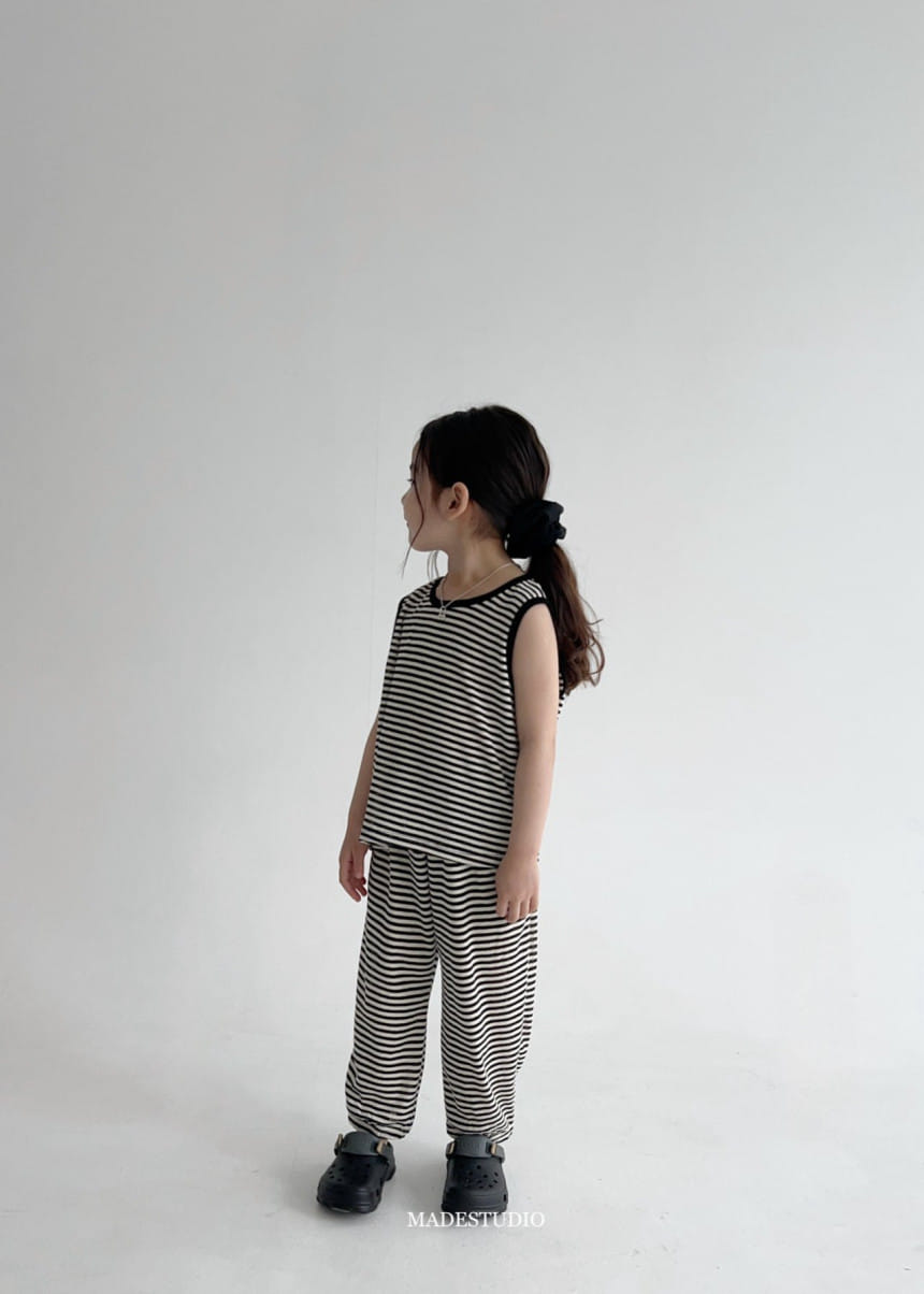 Made Studio - Korean Children Fashion - #Kfashion4kids - Choco Sleeveless Tee - 7