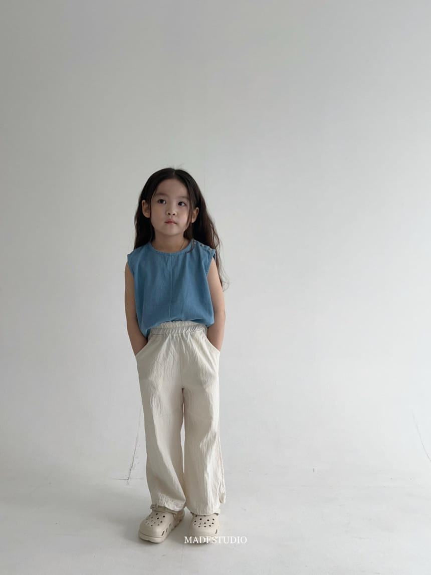 Made Studio - Korean Children Fashion - #prettylittlegirls - Denim Sleeveless Top - 10