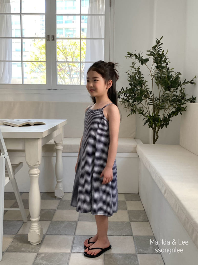Matilda & Lee - Korean Children Fashion - #discoveringself - Sleeveless Slit One-Piece - 6