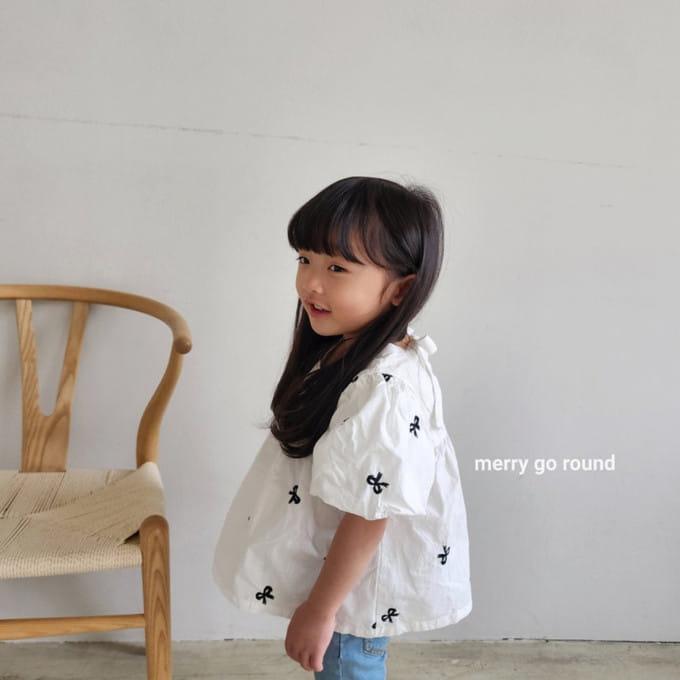 Merry Go Round - Korean Children Fashion - #childofig - Ribbon Embroidery Blouse