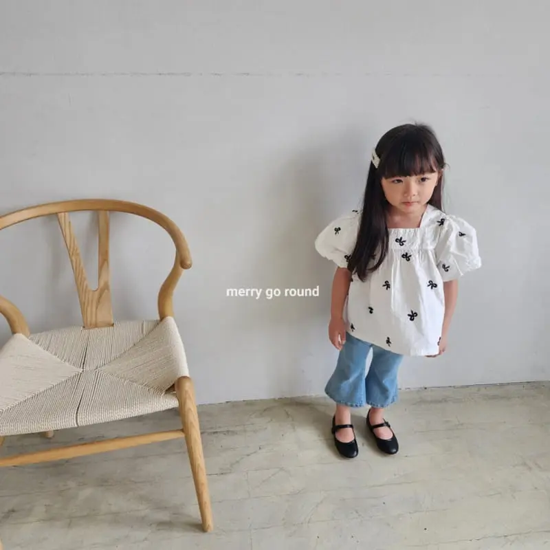 Merry Go Round - Korean Children Fashion - #childrensboutique - Ribbon Embroidery Blouse - 4