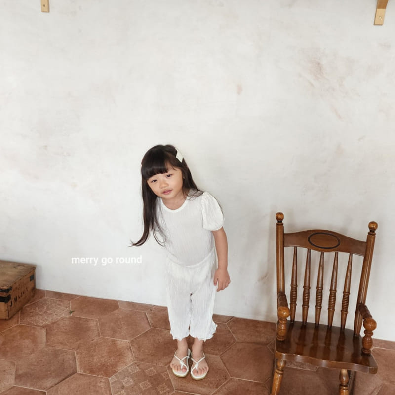 Merry Go Round - Korean Children Fashion - #designkidswear - Puff Wrinkle Top Bottom Set - 9