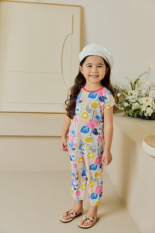 Mimico - Korean Children Fashion - #Kfashion4kids - Wrinkle Top Bottom Set - 9